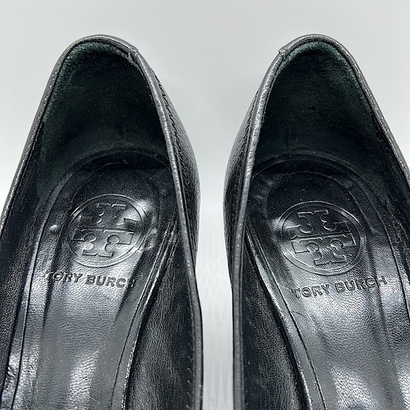 Tory Burch Sexy Black Leather Peep Toe Wedge Heels Shoes **Size 6.5** 🔥🔥 - Picture 4 of 10